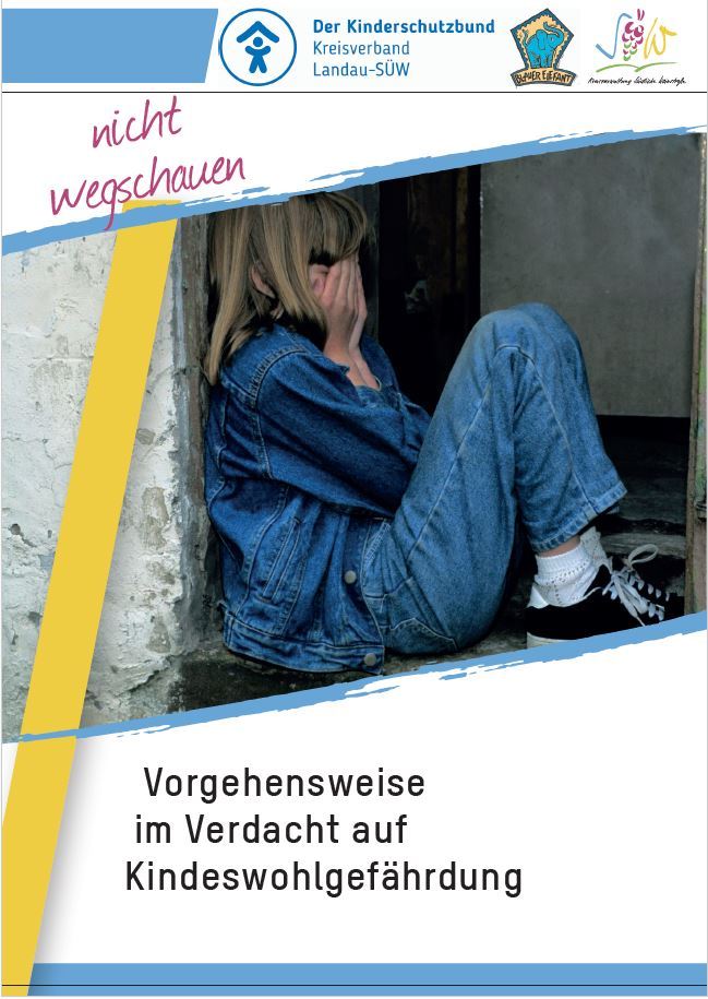 Deckblatt des Leitfadens: Ein Kind lehnt im Sitzen gegen eine Mauer und hat die Hände vorm Gesicht.