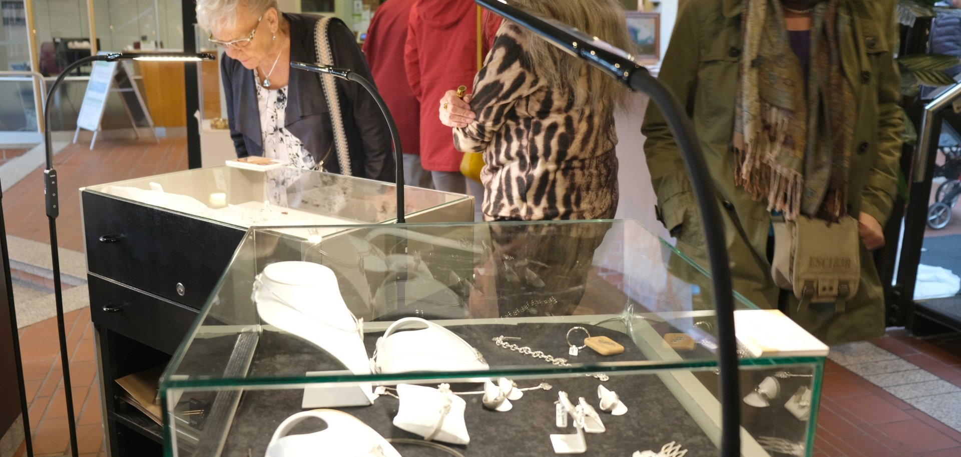 2023 gab es zuletzt das „SCHMUCKes Wochenende“ im Kreishaus SÜW. Archivfoto: KV SÜW