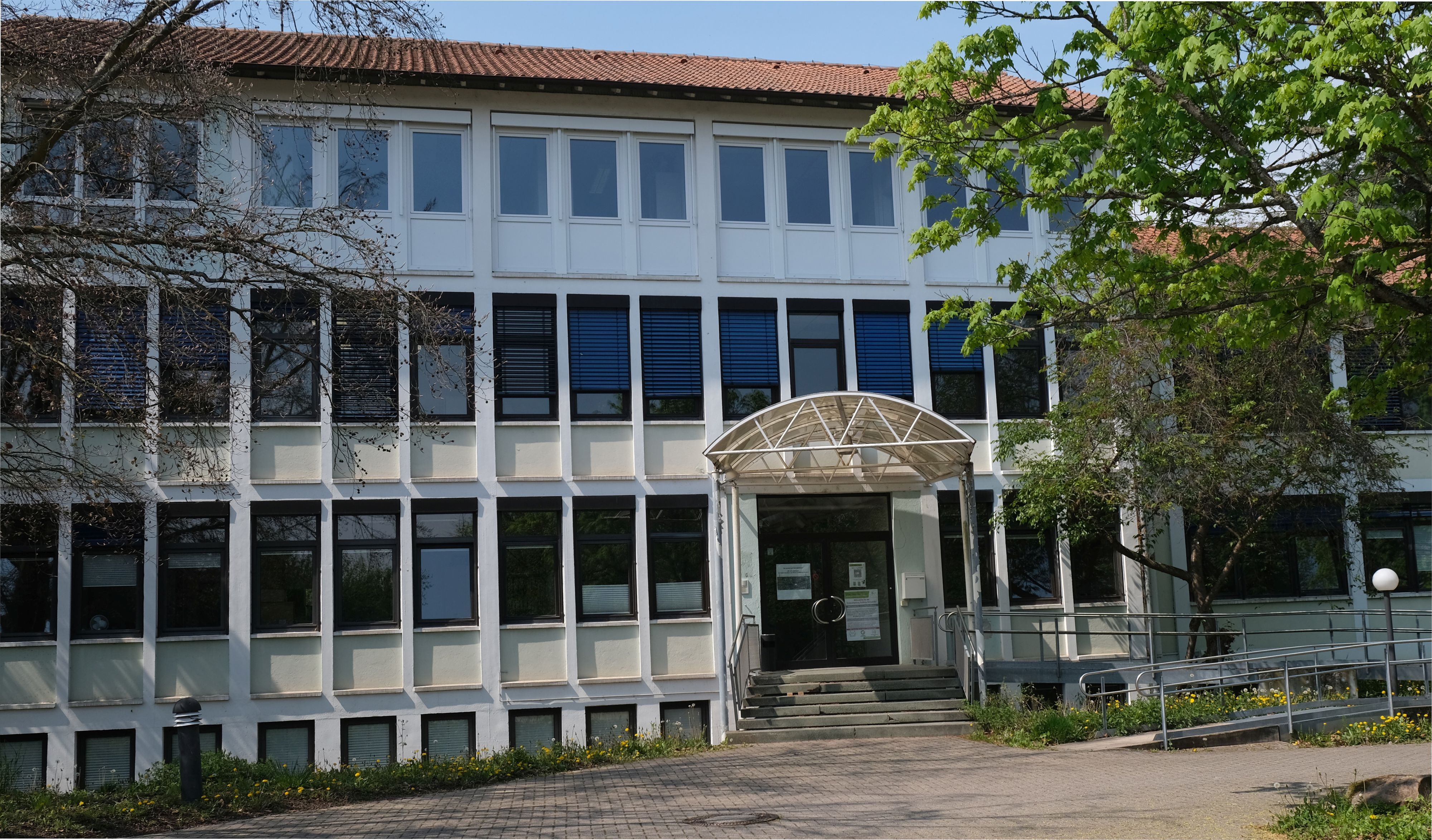 Das Sozialamt von außen. 