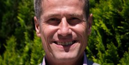 Kreisbeigeordneter Uwe Huth. Foto: KV SÜW Porträtaufnahme Uwe Huth